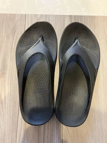 OOFOS 우포스 샌들 M8 W10 EU 41