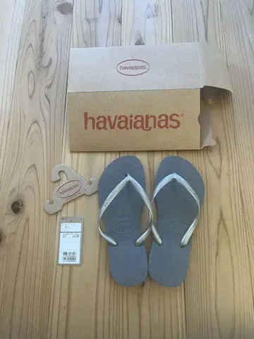 미사용 새상품 havaianas 비치 샌들 그레이 실버 하와이아나스