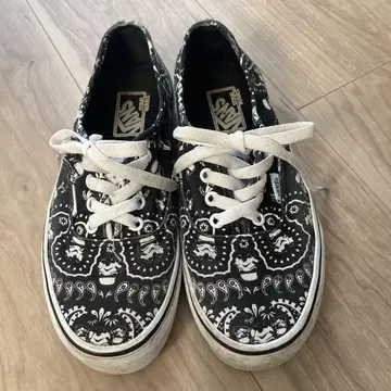 VANS 스타 워즈 패턴 스니커즈 starwars 24.0 US6