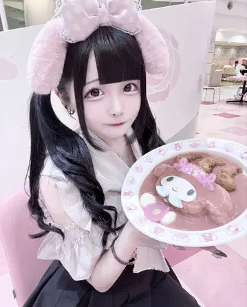 오프숄더 반팔 블라우스 슬림 레그 스커트
