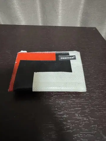 FREITAG 코인 케이스