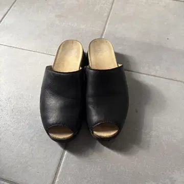 단스코 샌들 36