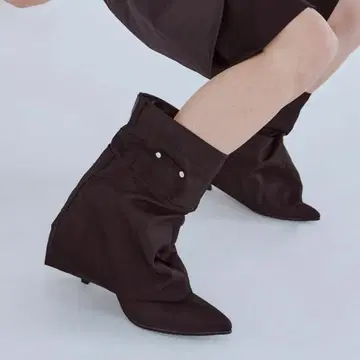 YELLO 부츠