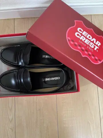 CEDAR CREST 블랙 로퍼