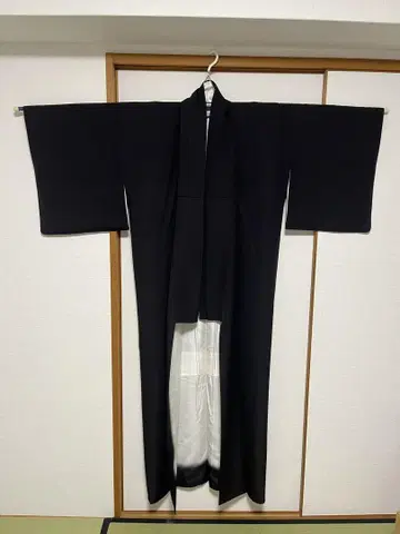 에도 코몬 블랙 베이스 그레이 대소 아라레 조합 펄톤 가공 순수 실크