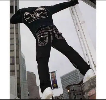즉시 발송 True Religion 풍 화이트 스티치 데님