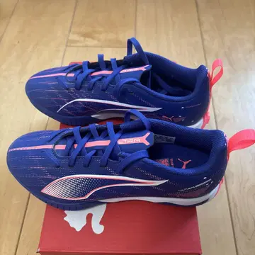PUMA 울트라 5 플레이 TT JR 트레이닝화 21.5
