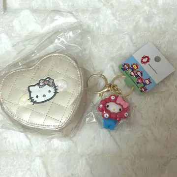 헬로키티 산리오 오사카 엑스포 미야쿠미야쿠 변신 마스코트 & 코인 케이스