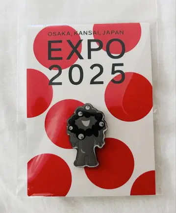 EXPO2025 미야쿠미야쿠 핀 배지 검정 블랙 핀즈
