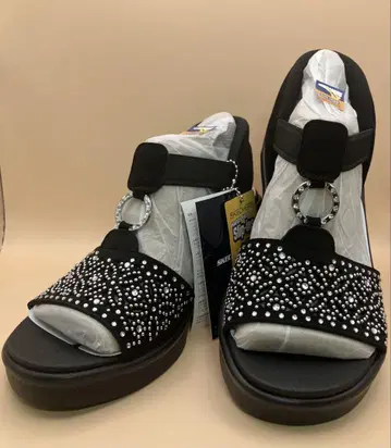 SKECHERS 블랙 비쥬 샌들 24cm