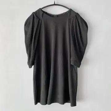 akiranaka 턱 드레이프 슬리브 블라우스 아키라 블랙 M