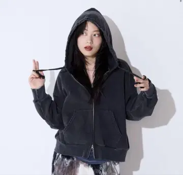 Fade 컬러 ZIP 후디 지나시스 미사용 새상품 이번 시즌 신상