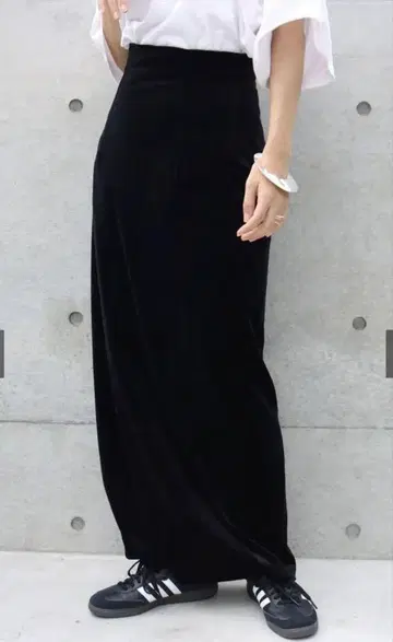 aere high waist velours skirt 36