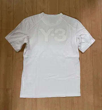 Y-3 화이트 심플 티셔츠 M 사이즈