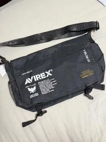 AVIREX 메신저 숄더백 블랙 아비렉스