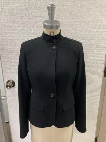 블랙 슬림핏 자켓