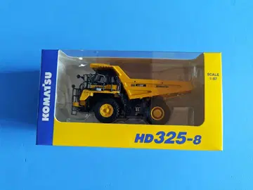 코마츠 HD325-8 덤프트럭 1:87