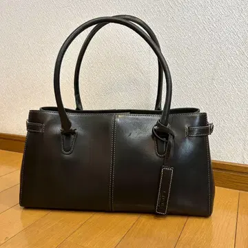 블랙 핸드백