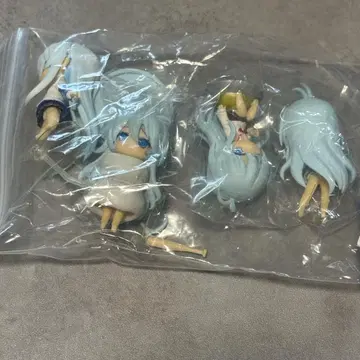 전파녀와 청춘남 토와 에리오 피규어