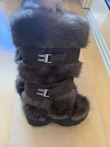 YELLO TANUKI LONGBOOTS 퍼 부츠