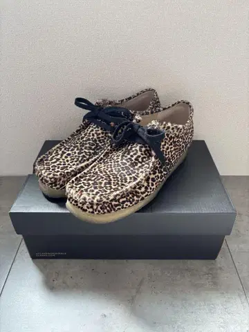 CLARKS Wallabee Leopard UK8.5
