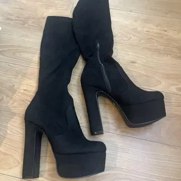 r&e 블랙 롱 부츠 S 사이즈