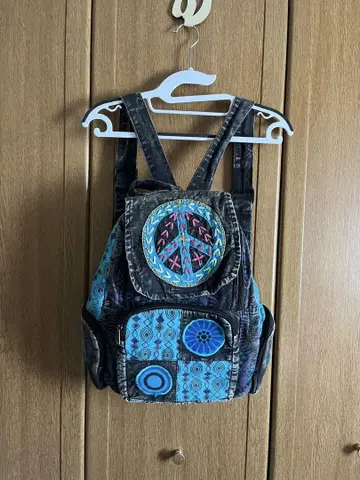 네팔산 자수 디자인 백팩