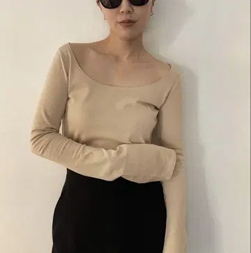[ 새상품급 ] MY round open 롱T Plage M 베이지