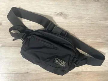 MYSTERY RANCH 바디백 블랙 풀문