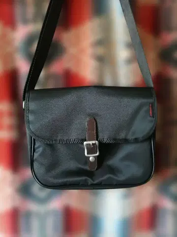 Stich-on 일본제 경량 숄더백