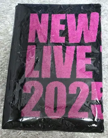 NEWS LIVE TOUR 2025 변신 타월