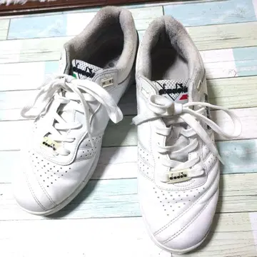 DIADORA 남성용 스니커즈 가죽