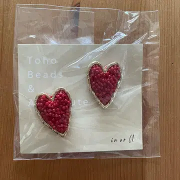 [ 미개봉 새상품 ] Toho Beads 하트형 비즈 귀걸이