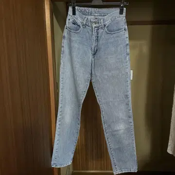 에트로 라이트 블루 스트레이트 데님