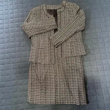 트위드 소재 수트 상하의 (자켓 스커트)