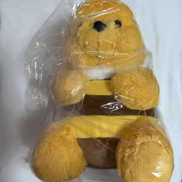 벌 모습의 푸우