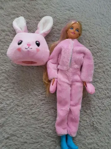 Barbie 옷 갈아입기 세트