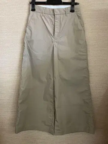 팔레시폰 베이지 와이드 팬츠