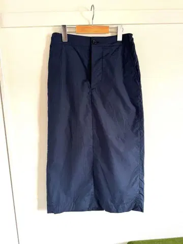 MARGARET HOWELL 스커트