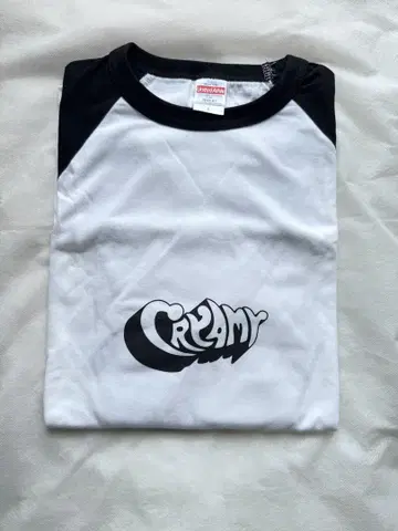 CRYAMY 래글런t셔츠 미사용