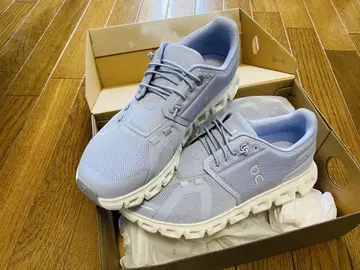 On 러닝화 클라우드 6 Glacier/White