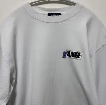 XLARGE 화이트 롱티 M 사이즈