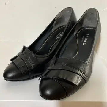 REGAL 펌프스 가죽 블랙 22.5cm