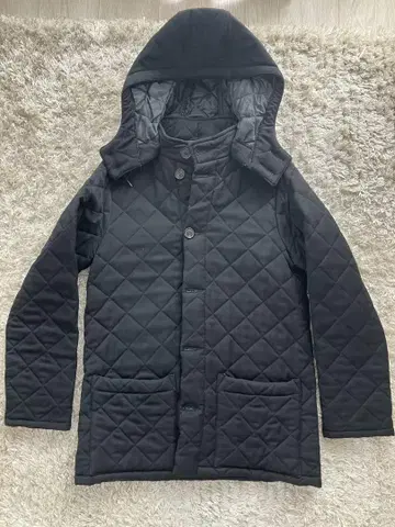 매킨토시 런던 코트