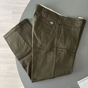 Ron Herman x Dickies 별주 치노 팬츠