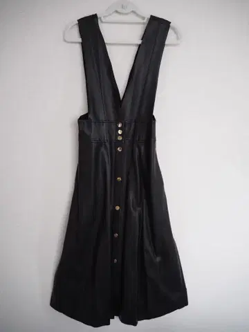 ZARA 블랙 점퍼 드레스 S