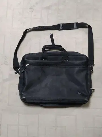 비즈니스 백 폴로