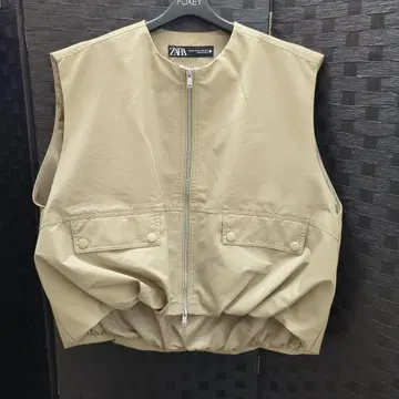 ZARA 오버 사이즈 볼륨 베스트