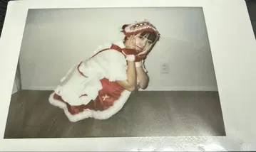 오토이 유이 온 특 폴라로이드