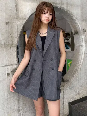 MURUA 피크 라펠 더블 미들 베스트 + 숏팬츠 셋업